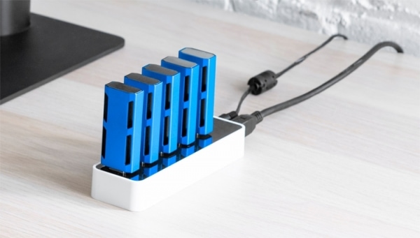 Intel Neural Compute Stick 2: компьютер-брелок для систем машинного обучения"