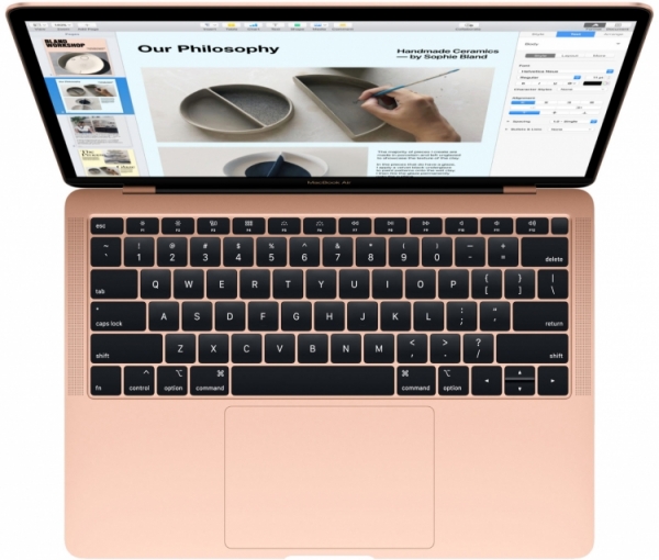 Apple уменьшила габариты MacBook Air и оснастила экраном Rеtina"