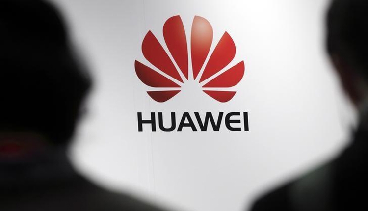 Смартфону Huawei P30 приписывают мощную систему камер"