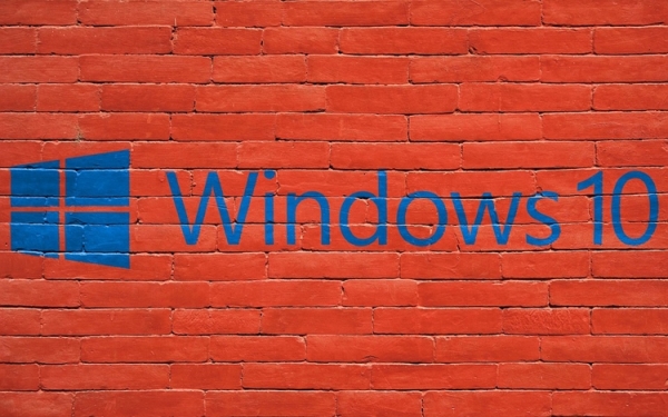 Платформа Windows 10 сравнялась по рыночной доле с Windows 7"