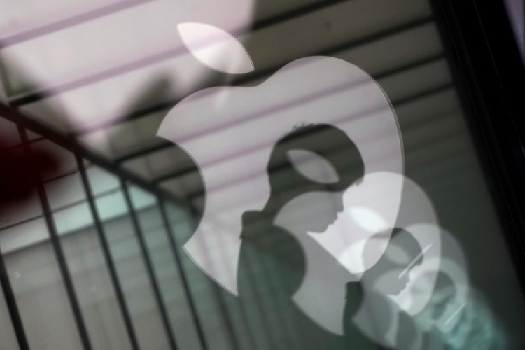 Apple снизила прогноз продаж из-за проблем на рынке Китая"