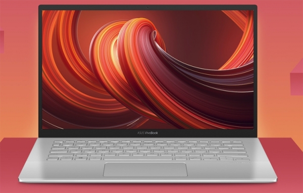 Ноутбук ASUS Y406UA с 14" дисплеем весит полтора килограмма"