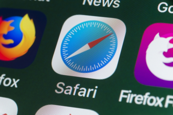 Apple отключит Do Not Track в Safari"