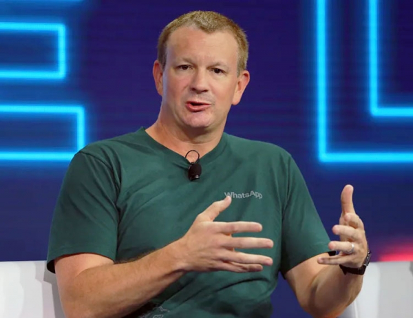 Соучредитель WhatsApp снова призвал пользователей удалить свои аккаунты Facebook"