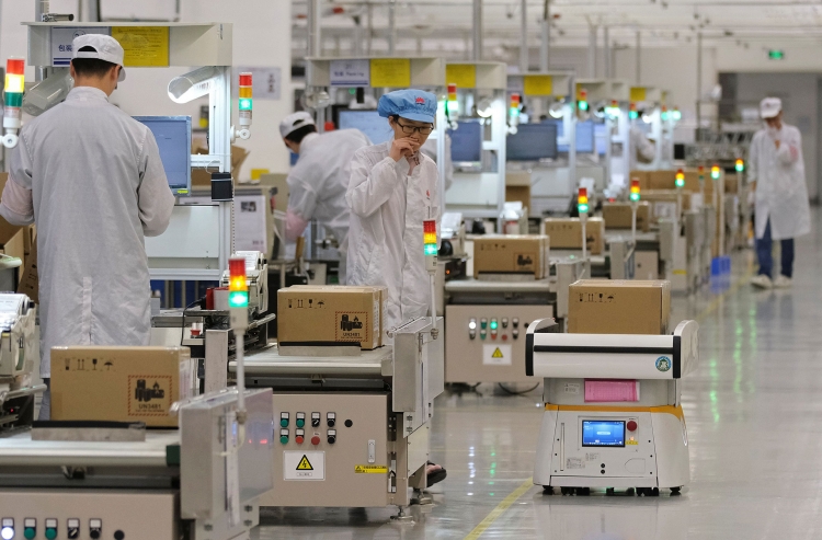Foxconn остановил ряд линий по сборке телефонов Huawei"