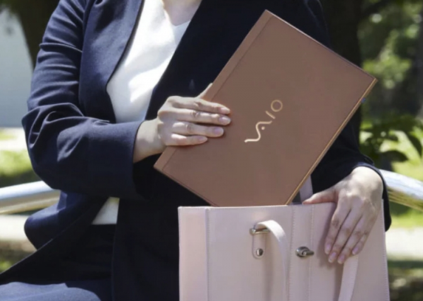 Ноутбук VAIO SX12 предлагает богатый набор портов"