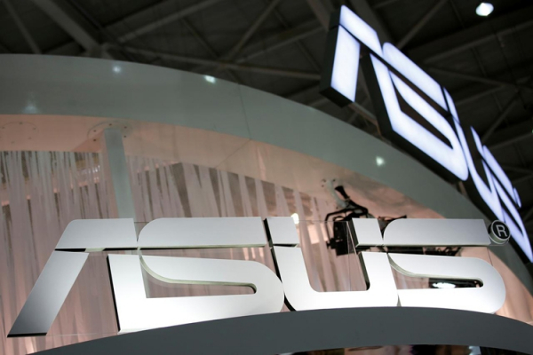 ASUS готовит ноутбук с процессором Intel Comet Lake"