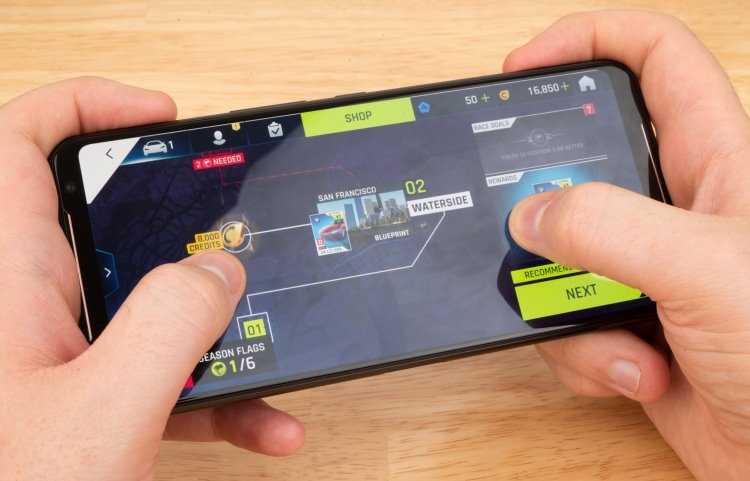 Представлен смартфон ASUS ROG Phone II Ultimate Edition: чип Snapdragon 855 Plus, 12 Гбайт ОЗУ и 1 Тбайт ПЗУ"