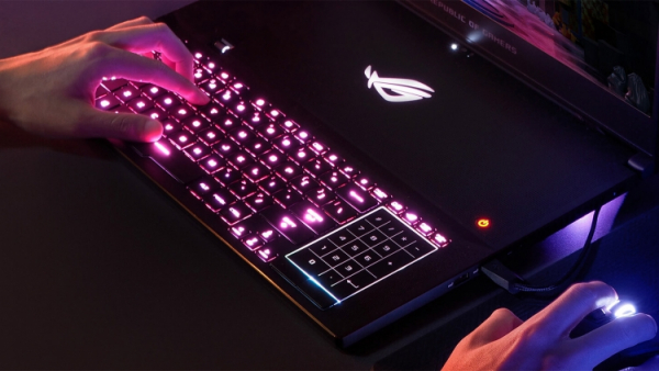 CES 2019: ASUS представила самый лёгкий и компактный 17" игровой ноутбук ROG Zephyrus S GX701"