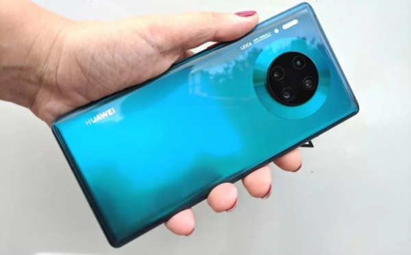 Huawei Mate 30 Pro поступит в Россию без сервисов Google"