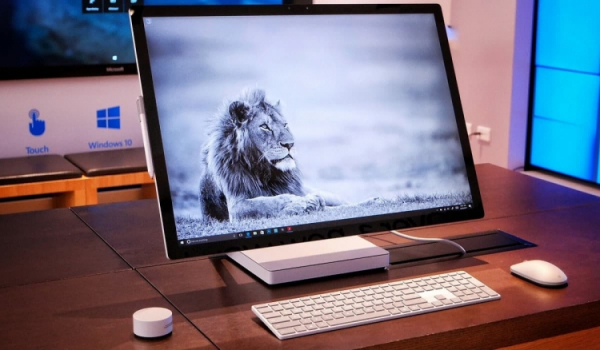 Экс-сотрудник Microsoft рассказал, почему обновления Windows 10 ухудшились"