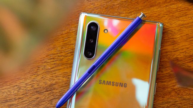 Lenovo составит конкуренцию линейке Galaxy Note от Samsung?"