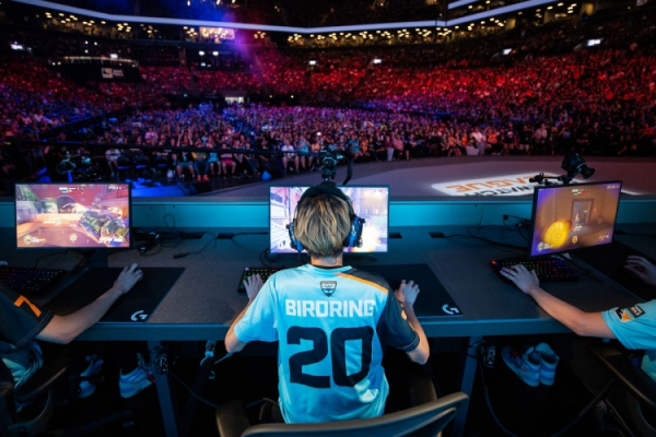 Киберспортивные состязания по LoL, CS:GO, Pokemon и Overwatch отменены из-за вспышки коронавируса"