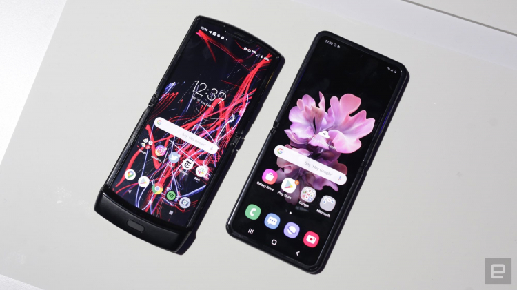 Впечатления журналистов от Galaxy Z Flip: маркий, дорогой, но гораздо лучше Fold или Razr"