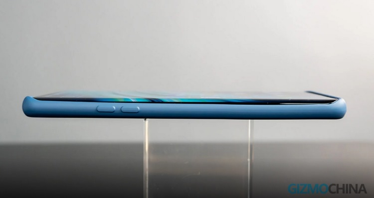 Защитный чехол раскрыл некоторые особенности смартфона OnePlus 8 Pro"