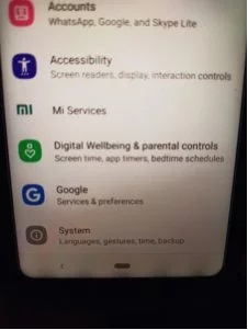 Обновление до Android 10 портит дисплей Xiaomi Mi A2 Lite"