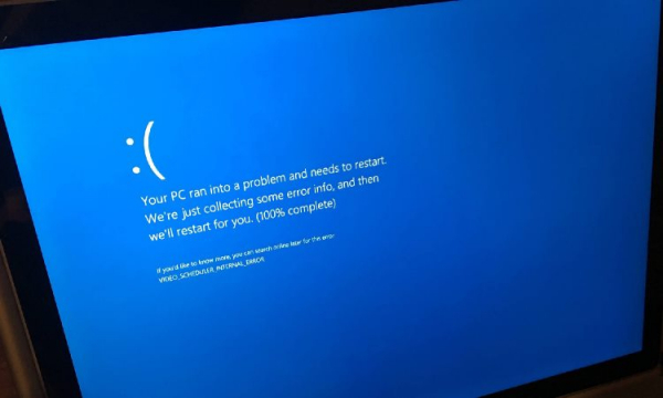 Пользователи опять жалуются на проблемы с обновлениями для Windows 10"